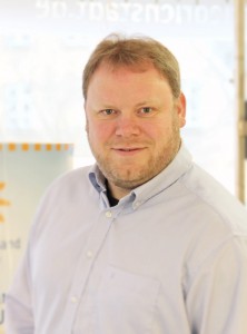 Helge Tüxen, Reise- und Verkehrskaufmann